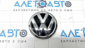 VW emblem trunk door VW Tiguan 18-21 broken guides