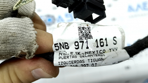 The wiring for the front left door of a VW Tiguan 18-24 keyless entry system is broken.