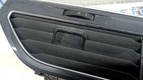 Central dashboard trim for VW Tiguan 18-24, graphite, with air ducts, type 2