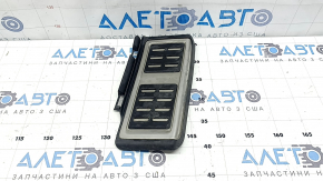 Footrest for VW Tiguan 18-24 chrome, broken fasteners, scratches
