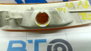 Front right repeater for VW Tiguan 18-24, broken mount