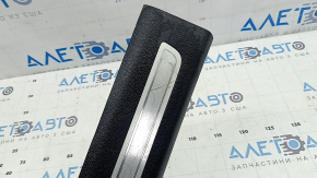 Front left door sill plate for VW Tiguan 18-24, black with chrome insert, R-Line, scratches, dents