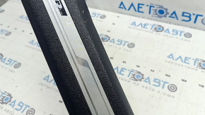 Front right door sill plate for VW Tiguan 18-24, black with chrome insert, R-Line, scratches, dents