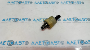 BMW X5 F15 16-18 2.0T Plug-in Oil Pressure Sensor