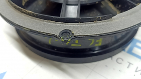 Front left door speaker VW Tiguan 18-24 cracks in the mounts