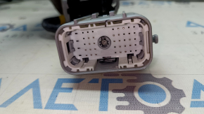 Kia EV6 22-24 underhood wiring with fuse box
