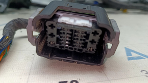 Kia EV6 22-24 underhood wiring with fuse box