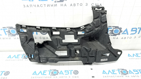 The front bumper mount, right inner, Volvo XC90 16-23, is broken.