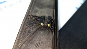Lower front left door trim Hyundai Tucson 16-21 scratches, cracks in fasteners
