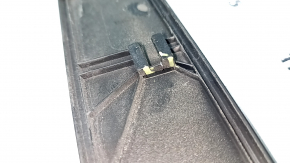 Hyundai Tucson 16-21 lower front right door trim cracks in the fasteners