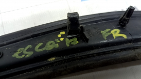 The inner tailgate closing button on a Ford Escape MK3 13-19 is worn out.