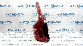 Volvo XC90 16-23 LED left outer fender light, crack in glass
