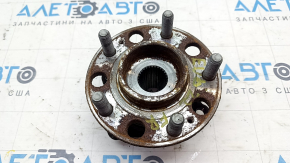 Front right hub for Kia EV6 22-24 AWD, rusty