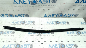 Inner glass seal for the front right door of a Hyundai Tucson 16-21