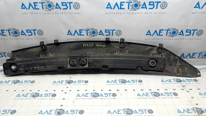 Kia EV6 22-24 rear bumper guard missing element, cracks