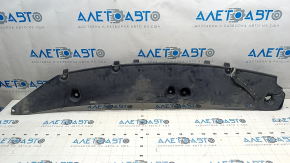 Kia EV6 22-24 rear bumper guard missing element, cracks