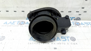 Ford Escape MK3 13 fuel filler flap with housing - broken fasteners
