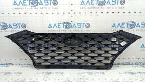 Radiator grille Hyundai Tucson 19-21 matte black, silver frame, sand
