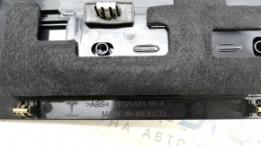 Tesla Model X 22-25 rear left door sill plate: scratches, dents on the plate, broken fastener