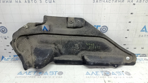 The front left underbody protection of the Audi Q7 16-25 2.0T is worn out.