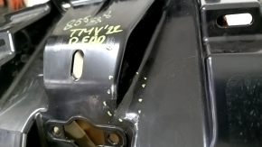 Tesla Model X 22-25 central trunk lid trim mount broken