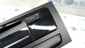 Audi Q5 8R 16-16 Radio Tape Player