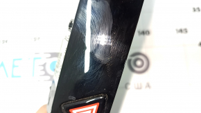 Hyundai Tucson 16-21 hazard warning light panel scratches
