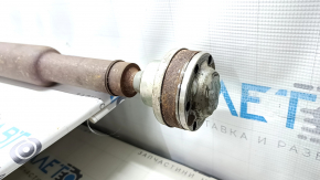 The propeller shaft of a Ford Escape MK4 20-24 hybrid is rusty, and the rear CV joint is defective.