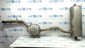 The rear muffler with a barrel for the Audi Q7 16-23 2.0T is rusty.