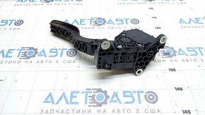 Toyota Prius 50 19-22 gas pedal