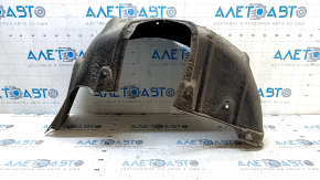 The rear right fender liner of a Toyota Prius 50 16-22 has a torn fastener.