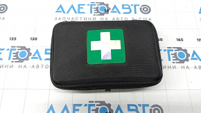 Jeep Grand Cherokee WL 21-25 First Aid Kit for Cleaning
