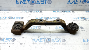 The Toyota Prius 50 19-22 AWD transmission mount is rusty.
