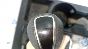 Shifter cover assembly with gear knob for Hyundai Tucson 19-21, black rubber with cup holders, scratches, needs cleaning