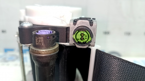 Tesla Model X 22-25 driver's seat belt broken, scratches
