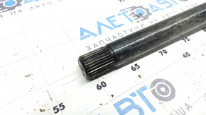 The front right half shaft of a 2021 Nissan Rogue 2.5 AWD (us-built) has stripped threads.