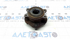 Rusty front left hub for a 2021-2024 Nissan Rogue