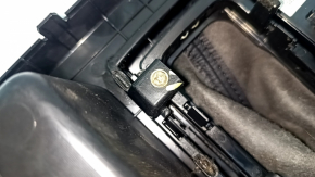 Shifter cover assembly with gear knob for Hyundai Tucson 19-21, black rubber with cup holders, scratches, needs cleaning