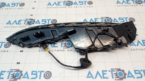 The outer right fender light of the Kia EV6 22-24 LED is broken, on the spare part