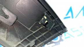 Front left fender arch trim for Hyundai Tucson 16-21: structure, scratches, cracks in fasteners