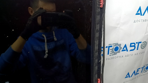 Tesla Model 3 18" triplex front panoramic glass, seals torn