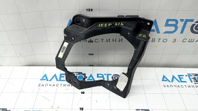 Right muffler tip bracket for Jeep Grand Cherokee WL 22-25