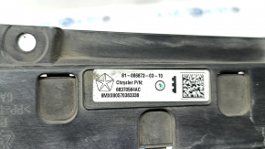 Foot-operated trunk opening sensor for the Jeep Grand Cherokee WL 22-25