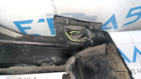 Left wind deflector for Toyota Highlander 2010 2.7 3.5 hybrid, broken fasteners