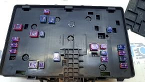 Ford Fusion mk5 17-20 hybrid underhood fuse box, plug-in, broken housing