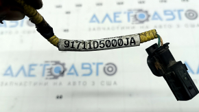 Wiring for the front right airbag sensor on a Kia Optima 16-20