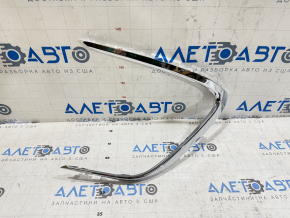 Front bumper grille molding right Toyota Camry v70 21-24 LE\XLE chrome