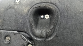 The engine protection of the Hyundai Tucson 16-21 is worn, torn, and dented.