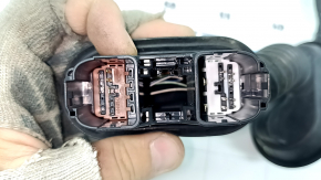 Wiring for the front left door of a Jeep Grand Cherokee WL 21-25 keyless entry system