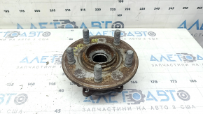Tesla Model X 22-25 rear right wheel hub